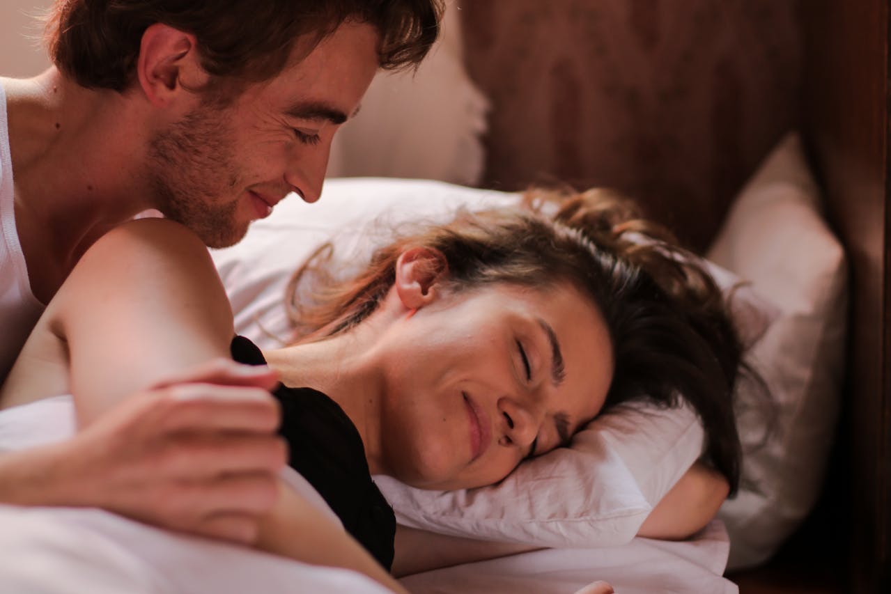 Read more about the article Quels sont les bénéfices d’utiliser des sextoys lors de vos soirées intimes ?